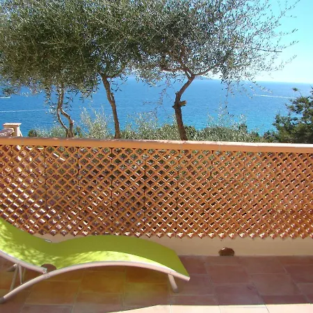 4pers, Stunning Sea View, On Foot 4* Holiday home *