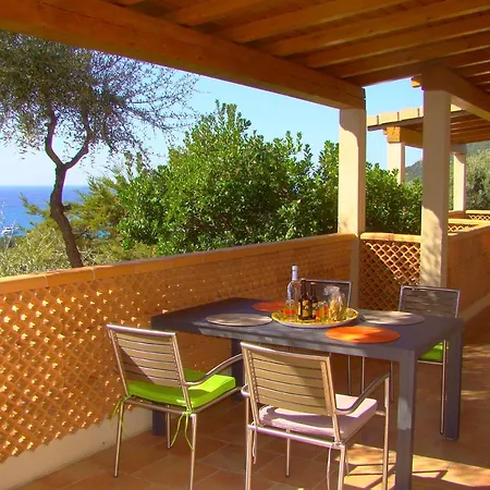4pers, Stunning Sea View, On Foot 4* * Olmeto (Corsica)